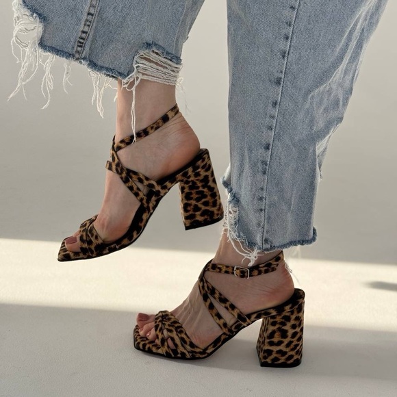 Heels sandals - Picture 2 of 3